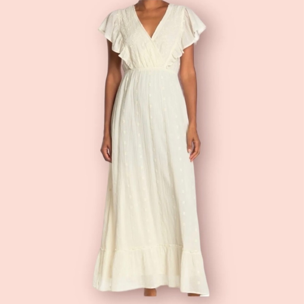 NWTS Love Stitch Maxi Dress🔥